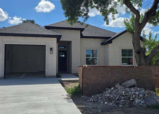 Property at 300 S East St, La Feria, TX 78559, 3 beds, 2 baths