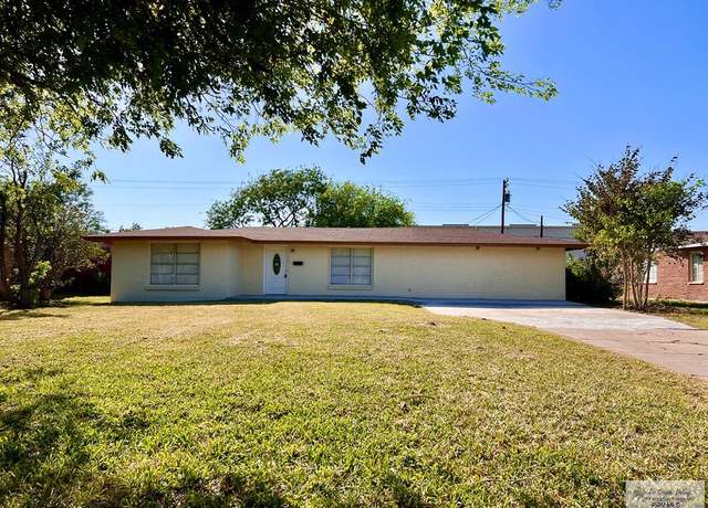 Property at 1026 S 16th St, Harlingen, TX 78550, 4 beds, 2 baths