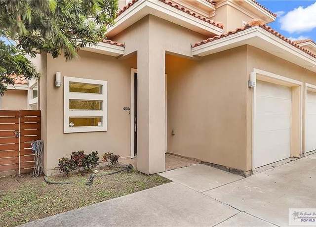 Property at 3016 S L St, Mcallen, TX 78503, 3 beds, 3 baths