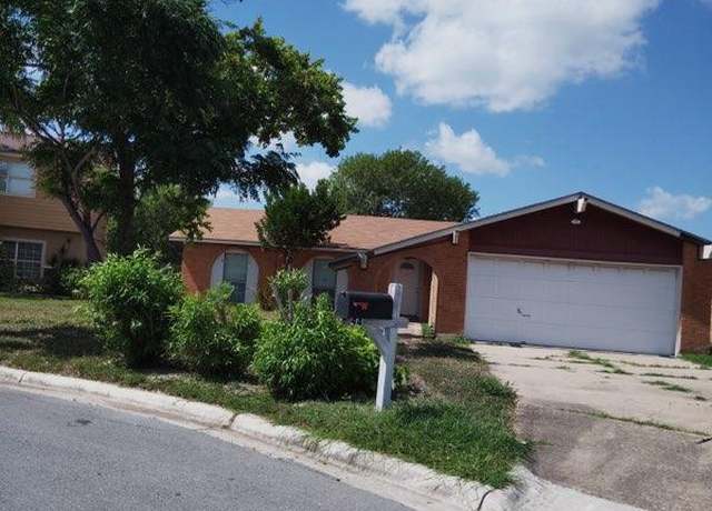 Property at 44 Varela Ct, Brownsville, TX 78526, 3 beds, 2 baths