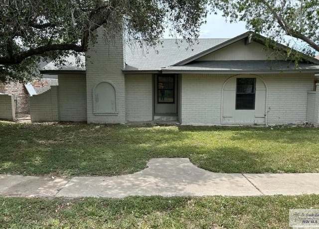 Property at 1809 S Williams Ln, Harlingen, TX 78552, 3 beds, 2 baths