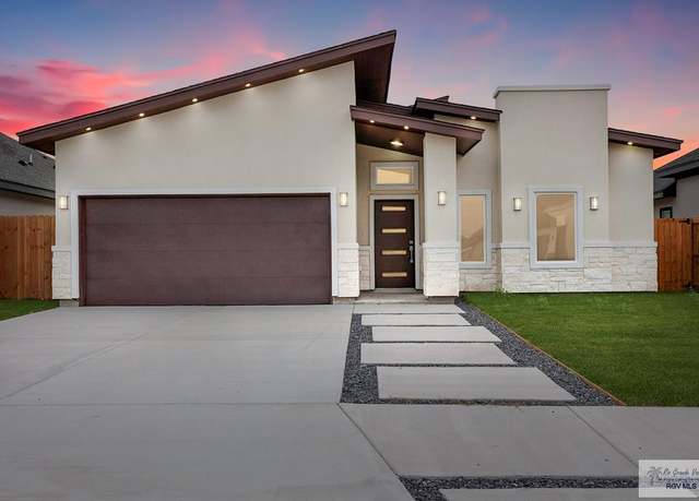 Property at 2612 Elyssa Dr, Brownsville, TX 78521, 3 beds, 2 baths