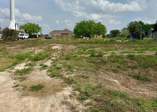Property at 17987 Forest Ln, Combes, TX 78535