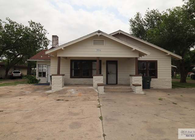 Property at 706 N 1st St, Harlingen, TX 78550, 3 beds, 2 baths