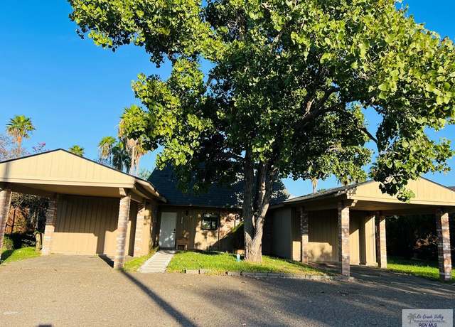 Property at 441 Champion Ave #441, Brownsville, TX 78520, 4 beds, 3 baths