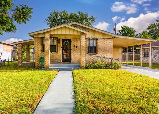 Property at 59 el Valle Dr, Brownsville, TX 78521, 2 beds, 2 baths