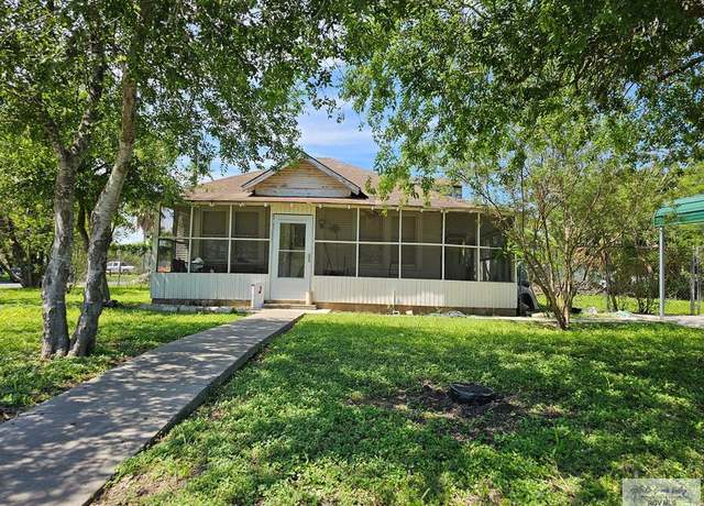 Property at 2305 Las Casas St, Brownsville, TX 78521, 3 beds, 2 baths