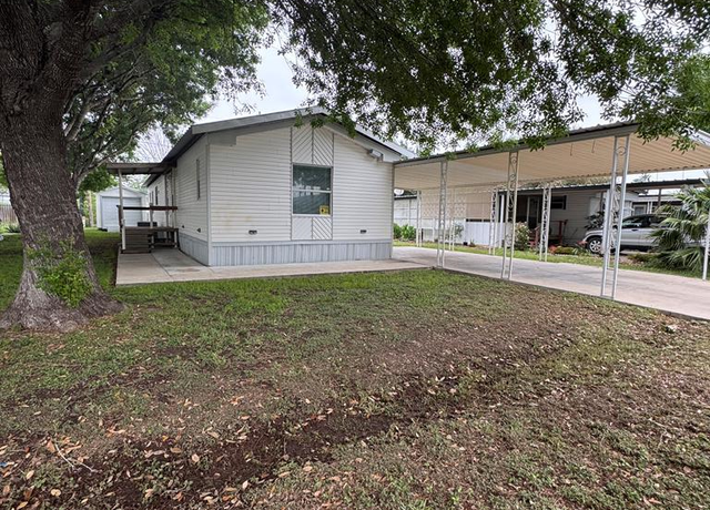 Property at 15757 Orange Dr, Harlingen, TX 78552, 3 beds, 2 baths