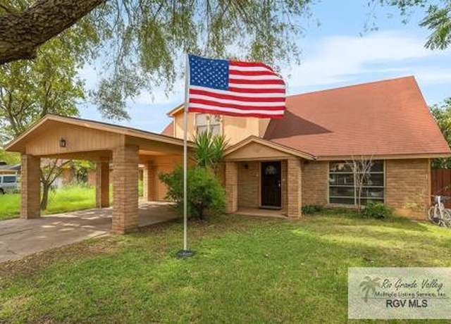 Property at 23 W Maple Dr, Brownsville, TX 78521, 3 beds, 3.5 baths