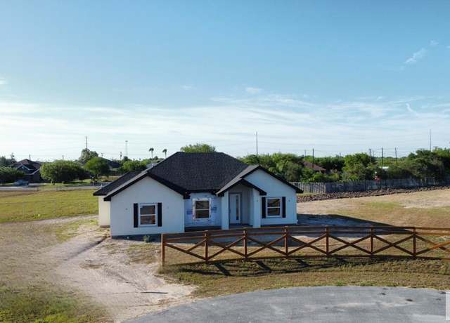 Property at 33210 Cardinal Ct, Los Fresnos, TX 78566, 3 beds, 2.5 baths