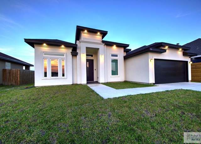 Property at 1501 S Janet Cir, La Feria, TX 78559, 3 beds, 2.5 baths
