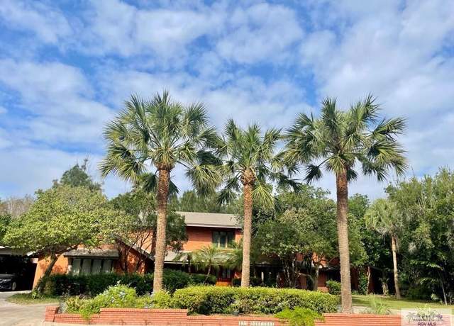 Property at 125 Fireside Dr, Brownsville, TX 78521, 5 beds, 5 baths