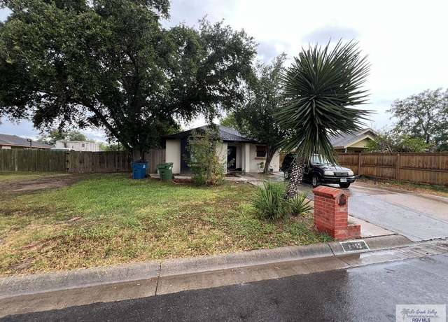 Property at 6952 Laguna Verde Dr, Brownsville, TX 78526, 4 beds, 3 baths