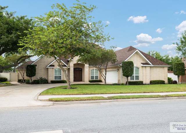 Property at 5706 Wild Laurel, Harlingen, TX 78552, 2 beds, 2.5 baths