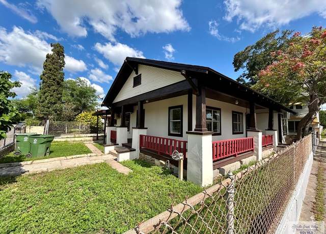 Property at 255 E Saint Francis St, Brownsville, TX 78520, 4 beds, 2 baths