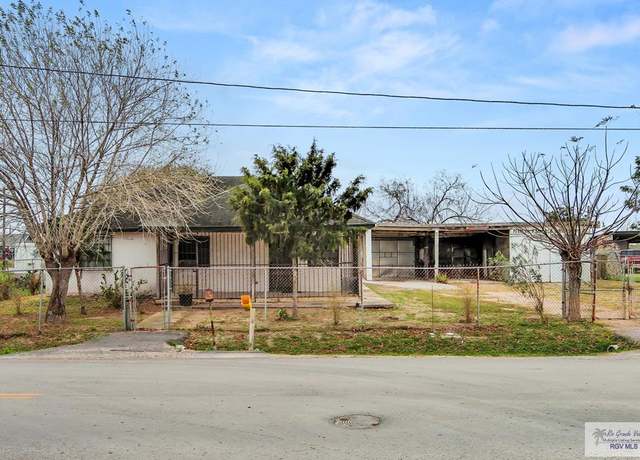 Property at 3854 Valle Escondido Cir, Brownsville, TX 78521, 3 beds, 1.5 baths