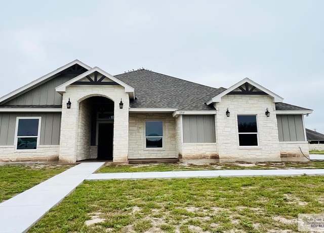 Property at 1214 Thacker Ln, Harlingen, TX 78552, 4 beds, 3.5 baths