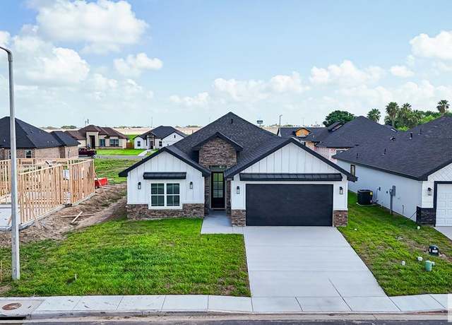 Property at 806 Beanka Dr Lot 42, La Feria, TX 78559, 4 beds, 2 baths