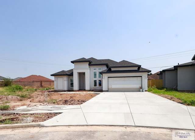 Property at 7056 Heritage Oaks Dr, Brownsville, TX 78526, 4 beds, 3 baths