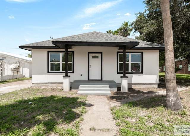 Property at 130 W Magnolia Ave, La Feria, TX 78559, 4 beds, 3 baths