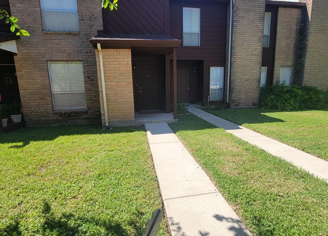 Property at 4601 Carmen Ave #2304, Rancho Viejo, TX 78575, 2 beds, 2.5 baths