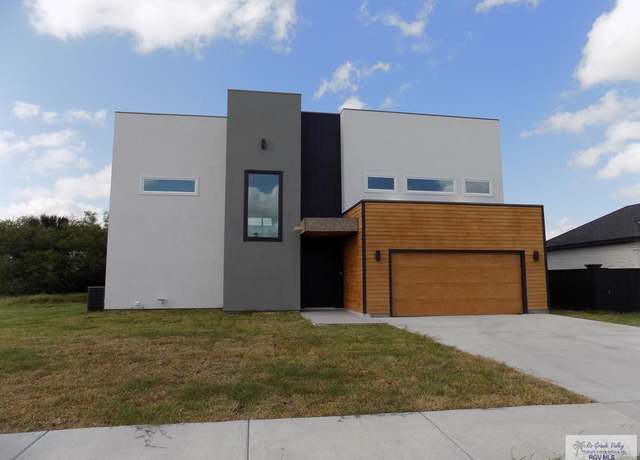 Property at 7044 Lago Vista Blvd, Brownsville, TX 78520, 4 beds, 3.5 baths