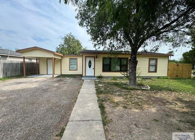 Property at 1017 E Austin Ave, Harlingen, TX 78550, 3 beds, 1 bath