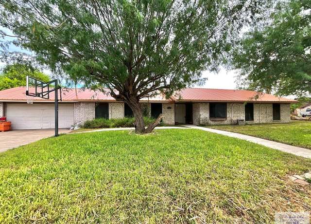 Property at 164 Honey Dr, Brownsville, TX 78520, 3 beds, 2.5 baths