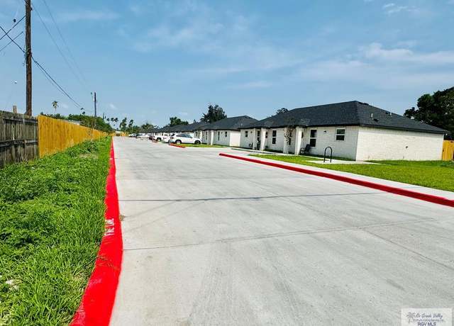 Property at 925 N Iowa, Brownsville, TX 78521