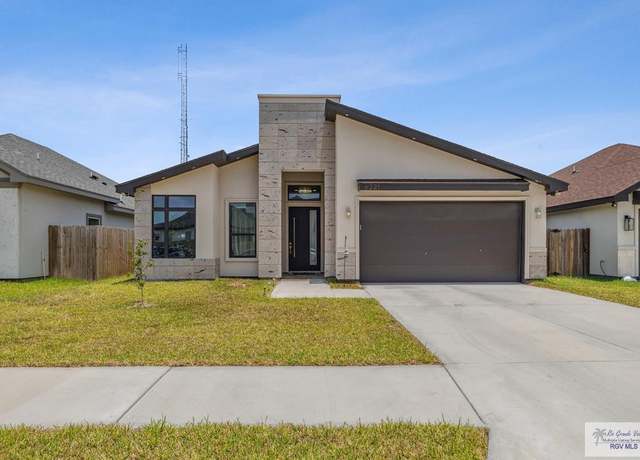 Property at 6221 Grapevine Loop, Brownsville, TX 78526, 3 beds, 2.5 baths