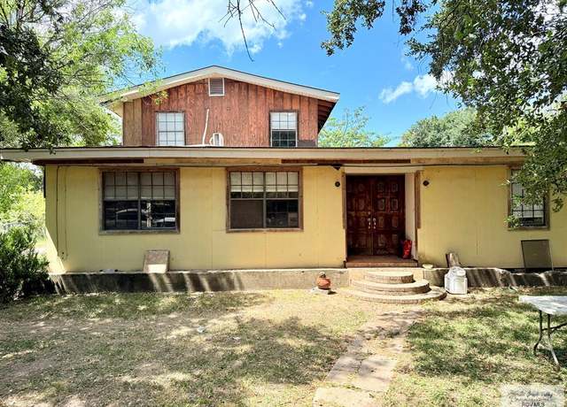 Property at 120 W Lilac Ave, La Feria, TX 78559, 4 beds, 2.5 baths