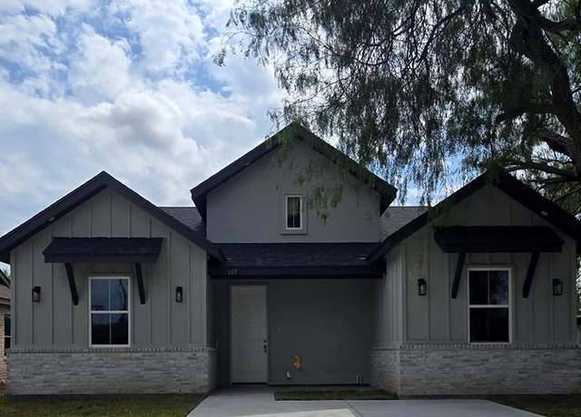 Property at 107 Canal St, Los Fresnos, TX 78566, 3 beds, 2 baths