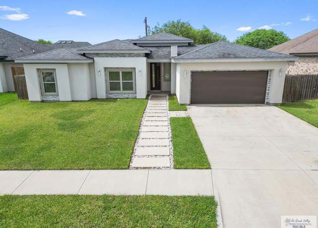 Property at 9324 N Queen Palm, Brownsville, TX 78526, 3 beds, 2.5 baths