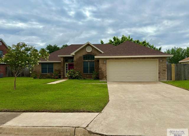 Property at 5209 Clearview Dr, Brownsville, TX 78526, 3 beds, 2 baths