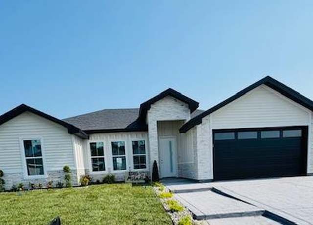 Property at 825 Milania Dr, La Feria, TX 78589, 3 beds, 2 baths