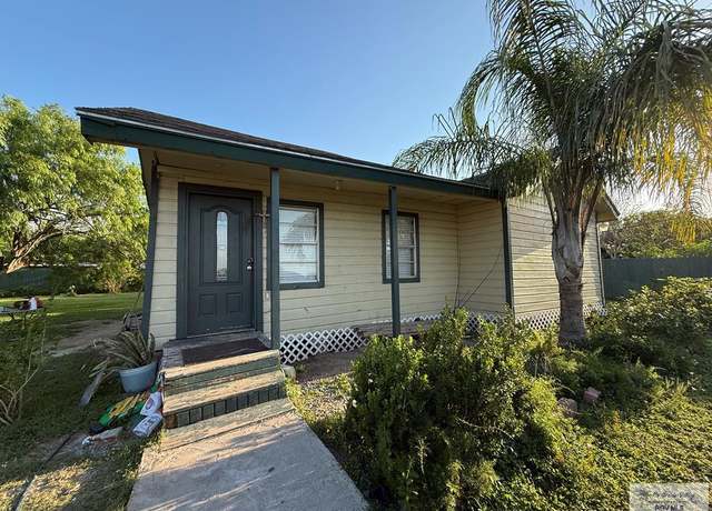 Property at 3725 Valle Escondido Cir, Brownsville, TX 78521, 3 beds, 1 bath