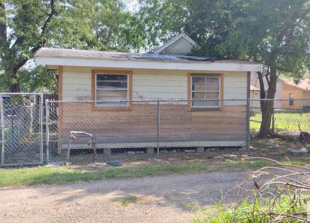 Property at 814 E Van Buren St Lot 14 blk 157, Brownsville, TX 78520, 2 beds, 1 bath