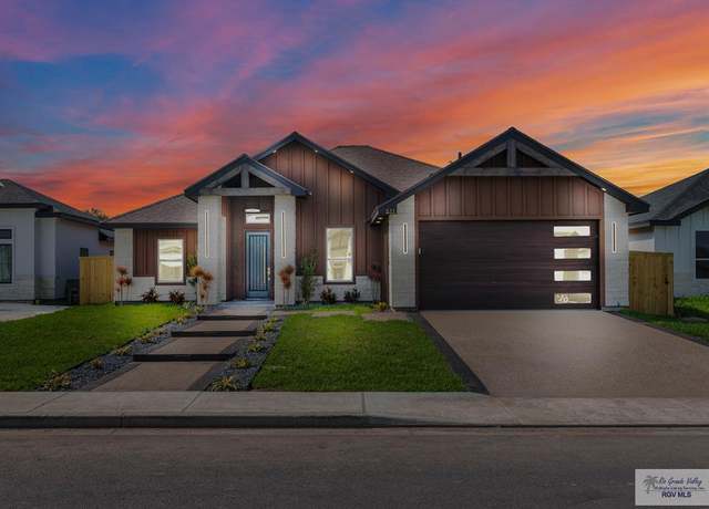 Property at 811 Ava Dr, La Feria, TX 78559, 4 beds, 2.5 baths