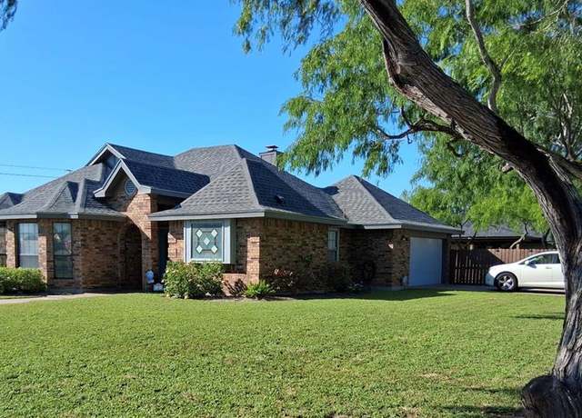 Property at 4 Jalisco Ct #7, Brownsville, TX 78526, 3 beds, 2 baths