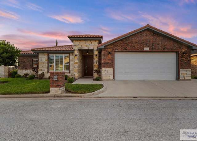 Property at 1165 Fairway Ln, Harlingen, TX 78552, 2 beds, 2 baths