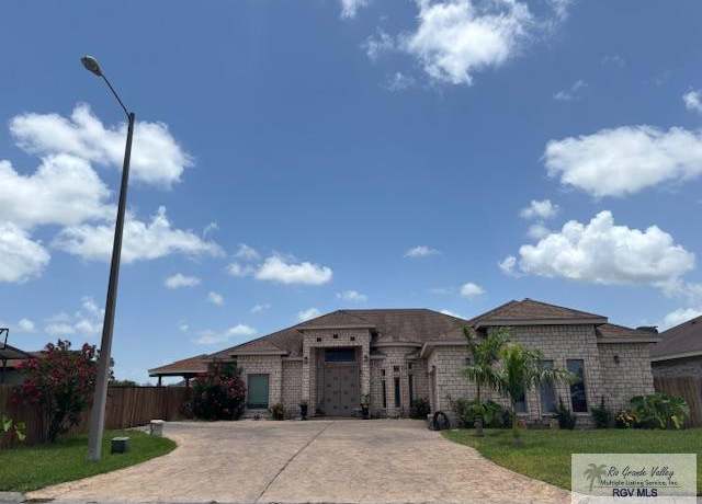 Property at 6580 Vista Jardin Cir, Brownsville, TX 78521, 3 beds, 2.5 baths