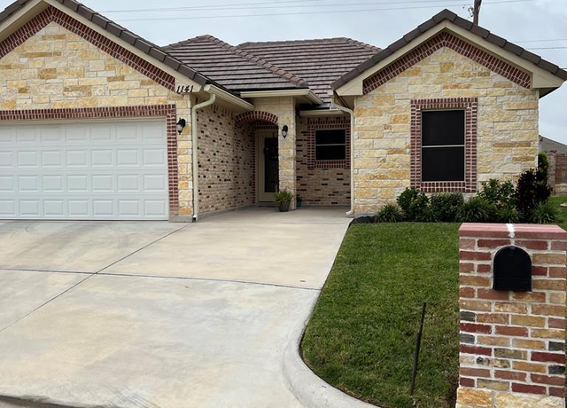 Property at 1141 Fairway Ln #20, Harlingen, TX 78552, 2 beds, 2 baths
