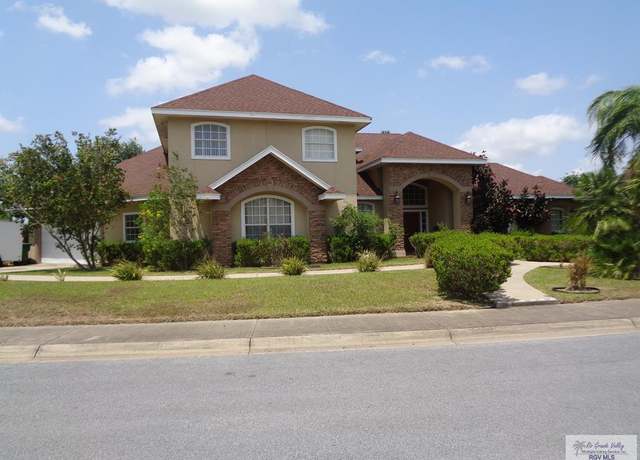Property at 901 Plantation St, Brownsville, TX 78526, 5 beds, 4 baths