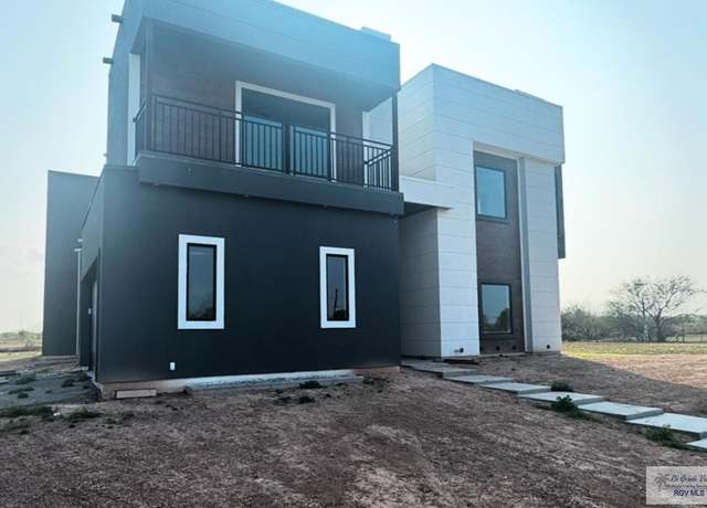 Property at 21107 Buck Fawn Dr, Edinburg, TX 78542, 5 beds, 5 baths