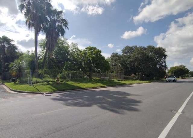 Property at 515 Honeydale Rd, Brownsville, TX 78520, 3 beds, 2 baths
