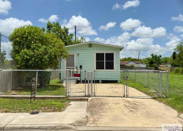 Property at 815 E Tyler St, Brownsville, TX 78520, 2 beds, 1 bath