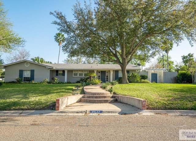 Property at 2022 Elmwood Ave, Harlingen, TX 78550, 4 beds, 4 baths