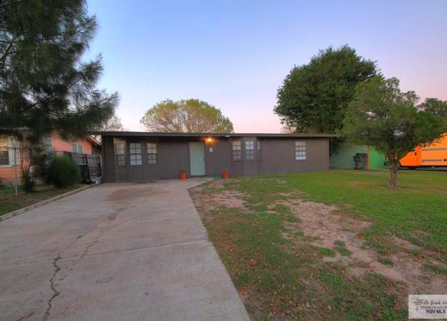 Property at 2313 E Jackson St, Harlingen, TX 78550, 4 beds, 1 bath