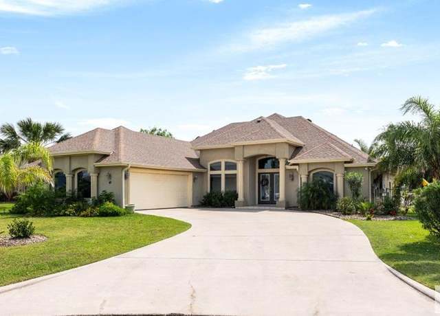 Property at 45 Spoonbill Cove Rd, Laguna Vista, TX 78578, 3 beds, 2 baths