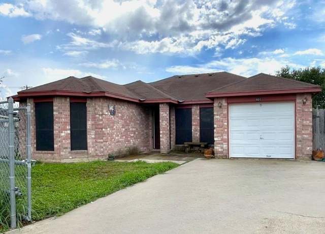 Property at 401 Amber Dr, Weslaco, TX 78596, 3 beds, 2 baths